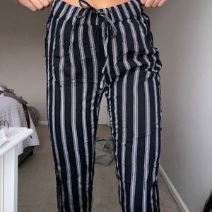 Stripped tie pants
